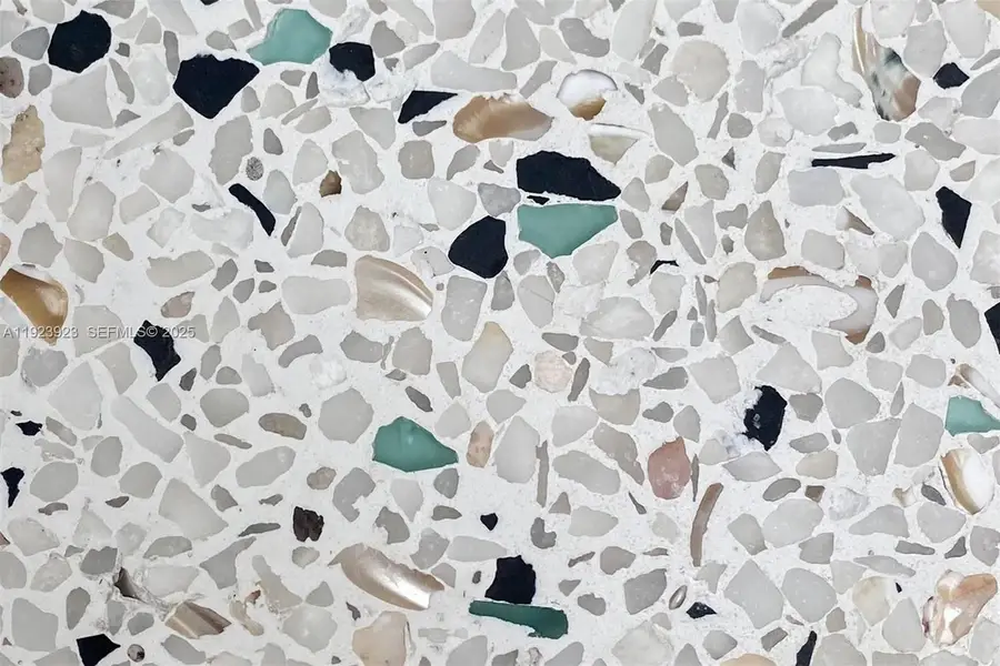 305 Jefferson Ave #5, Miami Beach, FL 33139 - Image #3