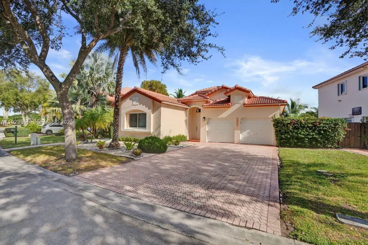5907 NW 110th Ct, Doral, FL 33178 - Image #1