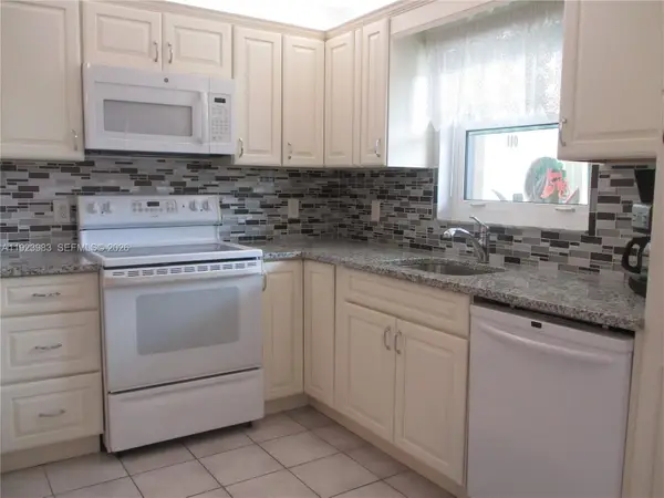 6531 SE Federal Hwy #D112, Stuart, FL 34997