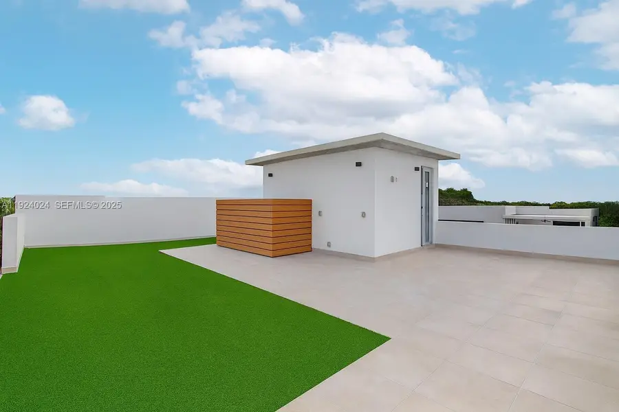 1105 SW 22nd Ter, Miami, FL 33129 - Image #3