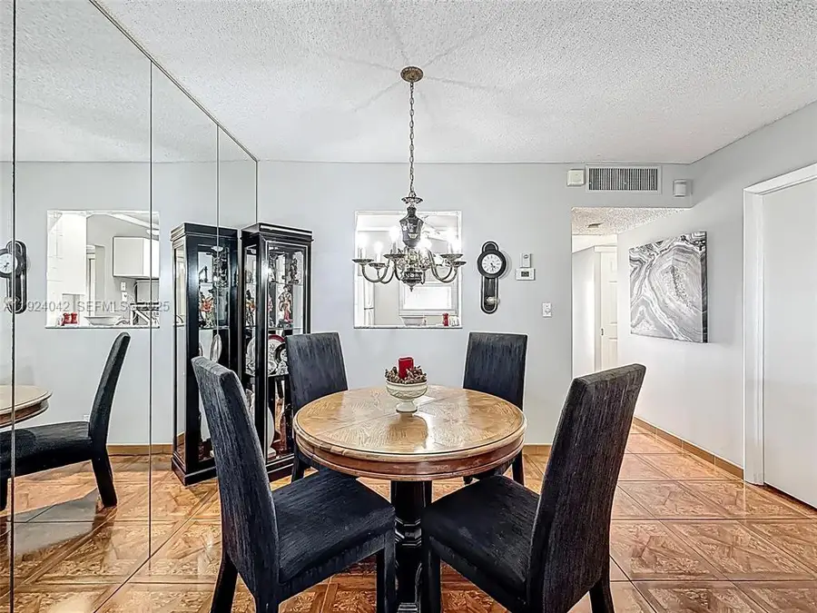 5001 NW 34th St #205, Lauderdale Lakes, FL 33319 - Image #3