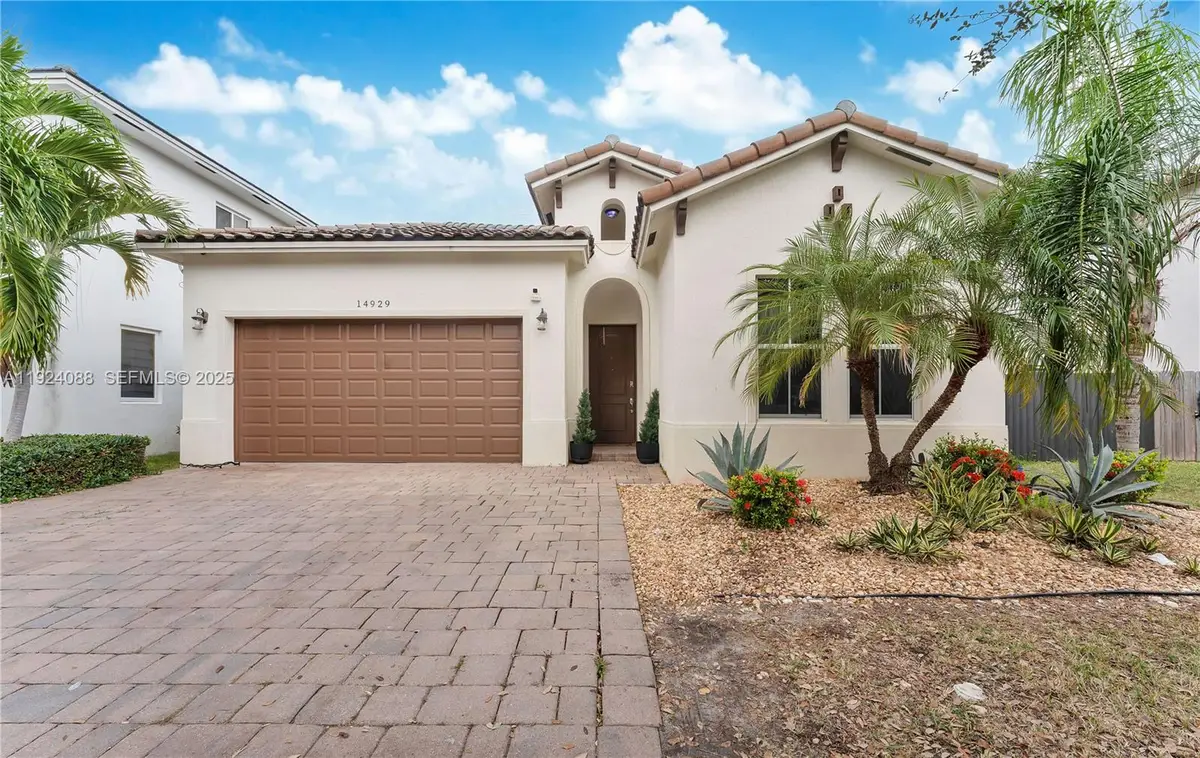 14929 SW 176th Ter, Miami, FL 33187 - Image #1