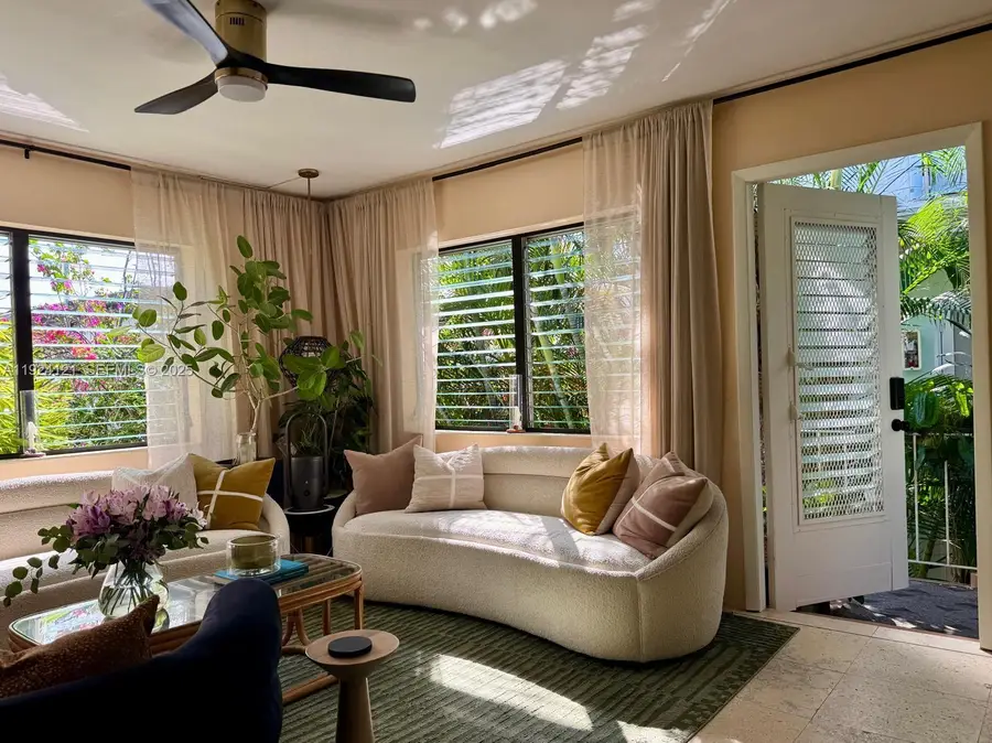 1127 Meridian Ave #8-1127, Miami Beach, FL 33139 - Image #2