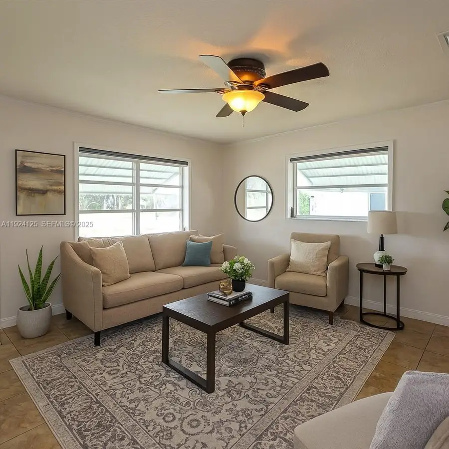 1611 NW 46th St, Tamarac, FL 33309 - Image #2