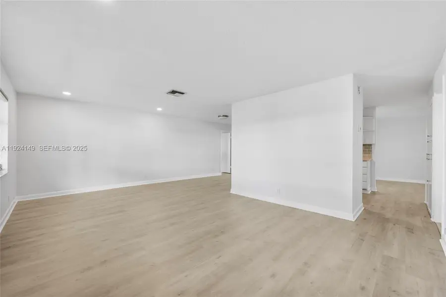 1131 NW 90th Way, Plantation, FL 33322 - Image #3