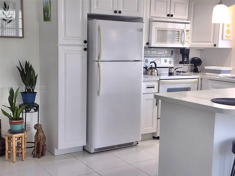 Address Withheld By Seller, West Palm Beach, FL 33417 - Image #3