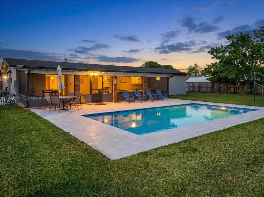 29725 SW 168th Ct, Homestead, FL 33030 - Image #2