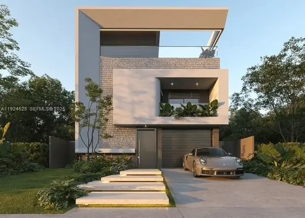 349 Walnut St, Hollywood, FL 33019