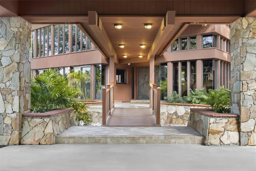 21675 SW 232nd St, Miami, FL 33170 - Image #3