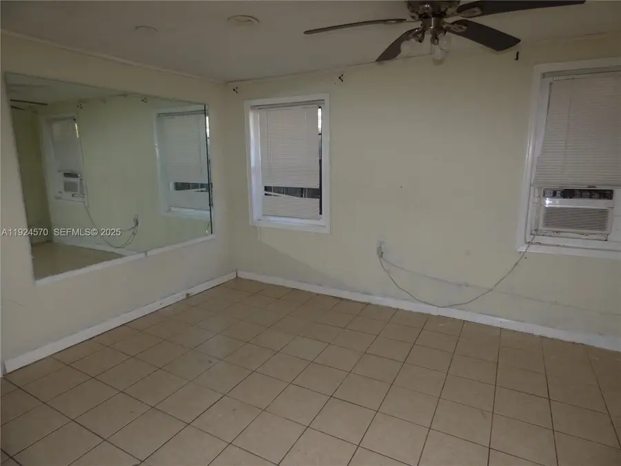 408 NW 97th St, Miami, FL 33150 - Image #3