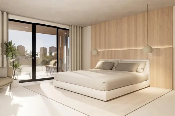 235 SE Wavecrest Way, Boca Raton, FL 33432