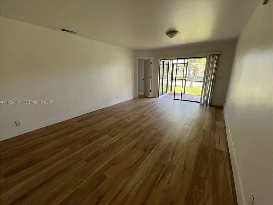 2501 NW 56th Ave #5-14, Lauderhill, FL 33313 - Image #2