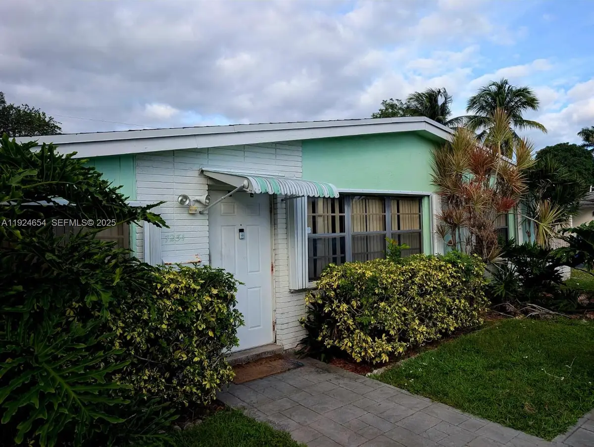 7231 Ramona St, Miramar, FL 33023 - Image #1