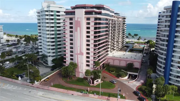 5225 Collins Ave #1204, Miami Beach, FL 33140