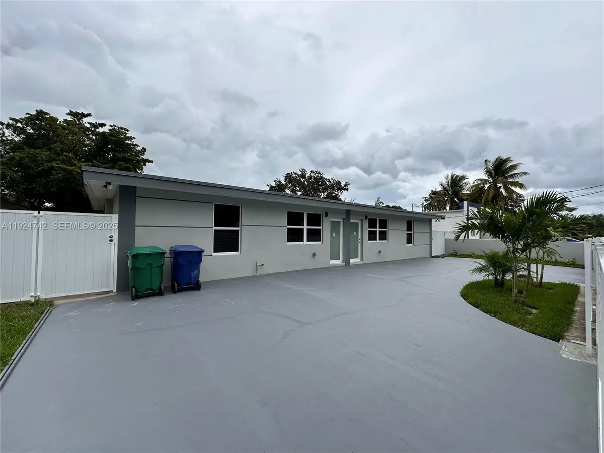 2433 NW 97th St, Miami, FL 33147 - Image #1