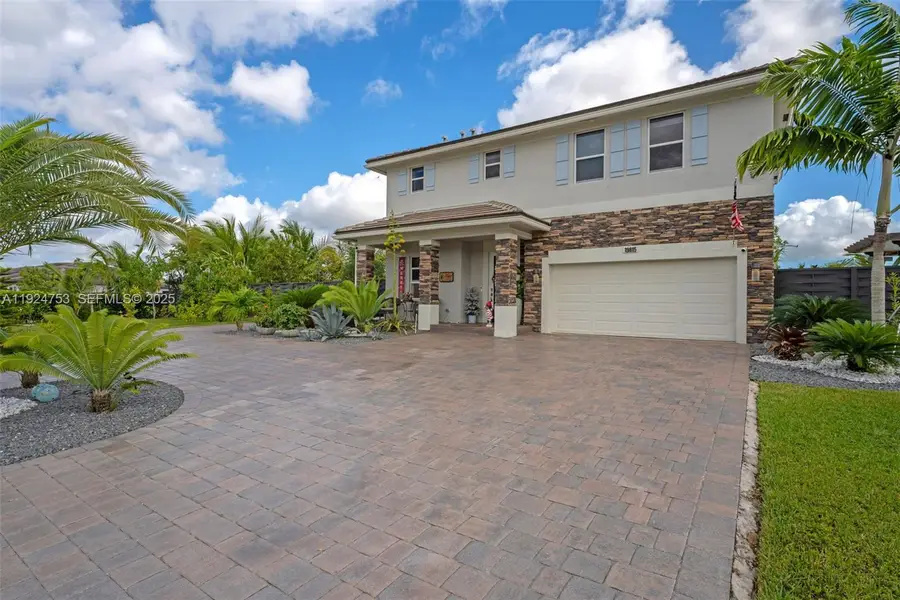 19815 SW 132nd Ct, Miami, FL 33177 - Image #3