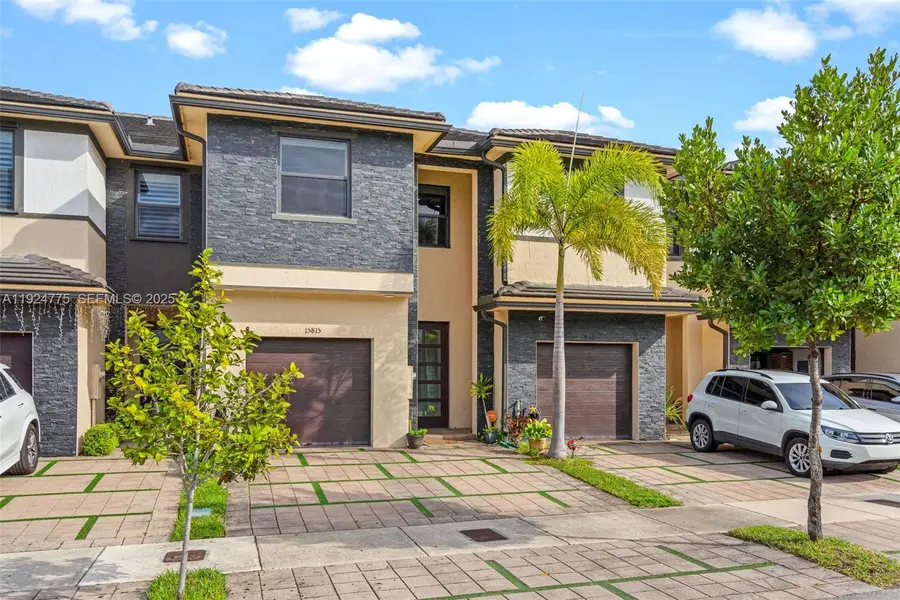 15815 NW 91st Ct, Miami Lakes, FL 33018 - Image #2
