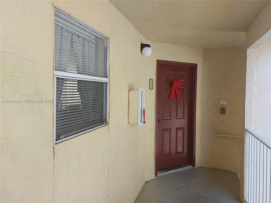 12510 Vista Isles Dr #1227, Sunrise, FL 33325 - Image #2