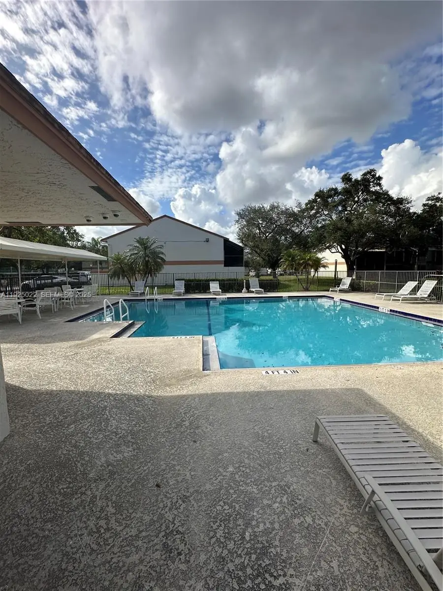 4220 SW 71st Way, Davie, FL 33314 - Image #2