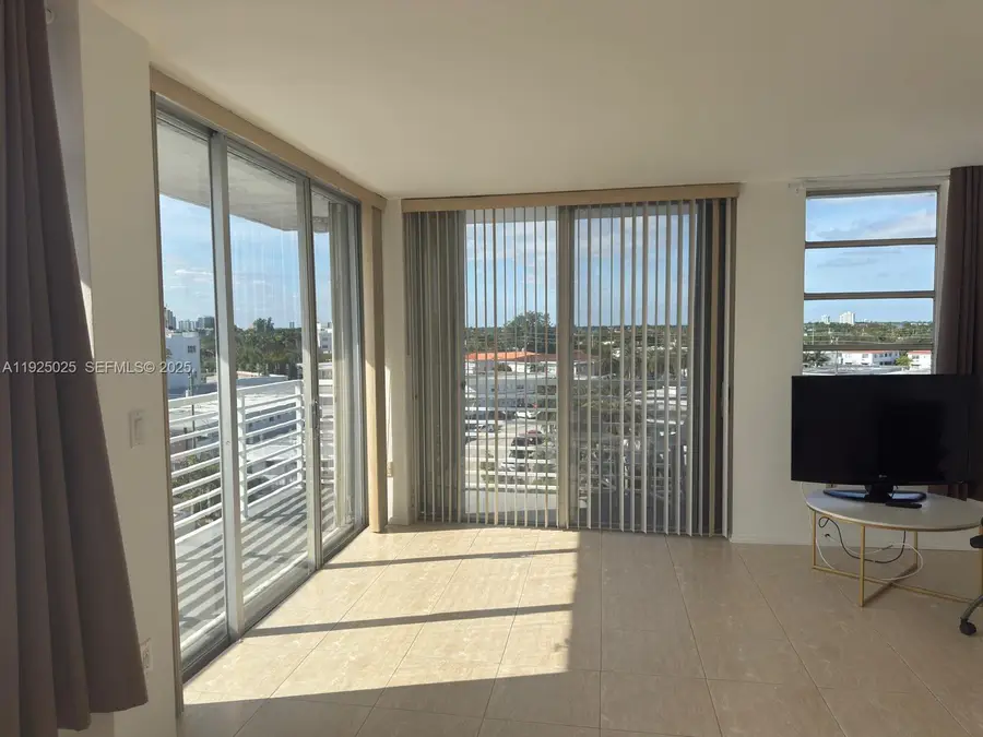 7800 Carlyle Ave. #6C, Miami Beach, FL 33141 - Image #3