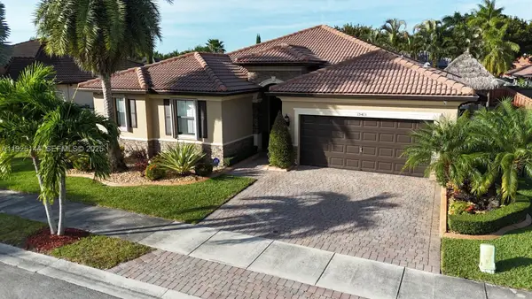 15413 SW 116th Ter, Miami, FL 33196