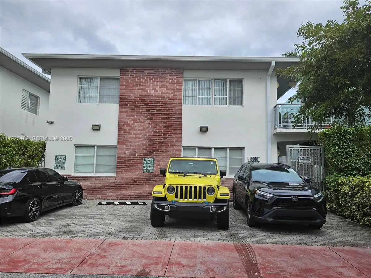 6905 Bay Dr #16, Miami Beach, FL 33141 - Image #1