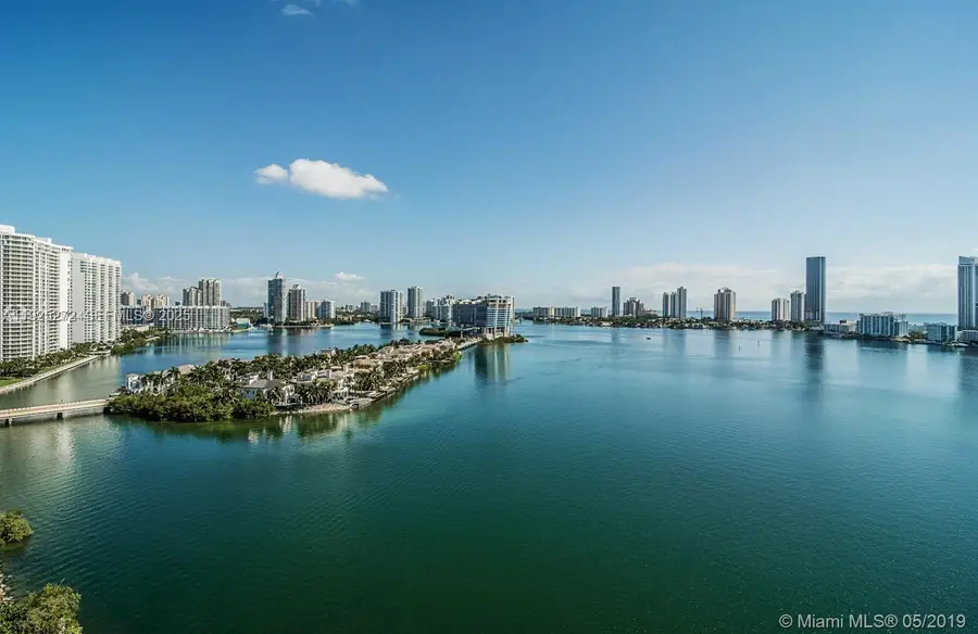 2800 Island Blvd #902, Aventura, FL 33160 - Image #2