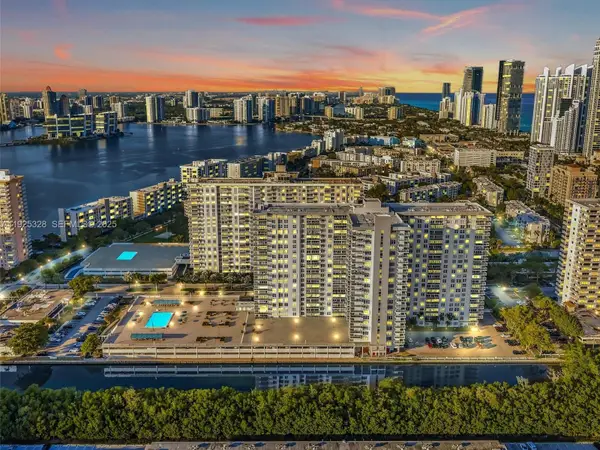 230 174th St #712, Sunny Isles Beach, FL 33160