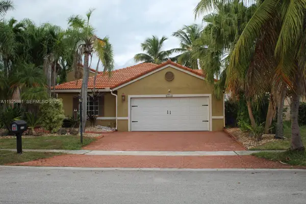 18801 NW 5th St, Pembroke Pines, FL 33029