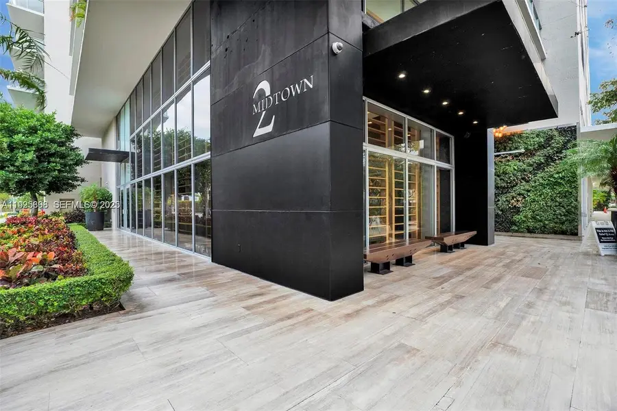 3470 E Coast Ave #H0904, Miami, FL 33137 - Image #2