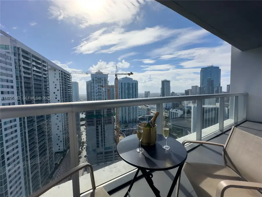 485 Brickell Ave #3307, Miami, FL 33131 - Image #2