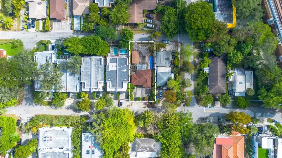 2881 SW 33rd Ct, Miami, FL 33133 - Image #2