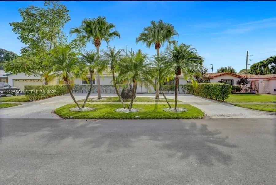 5500 Buchanan St, Hollywood, FL 33021 - Image #2