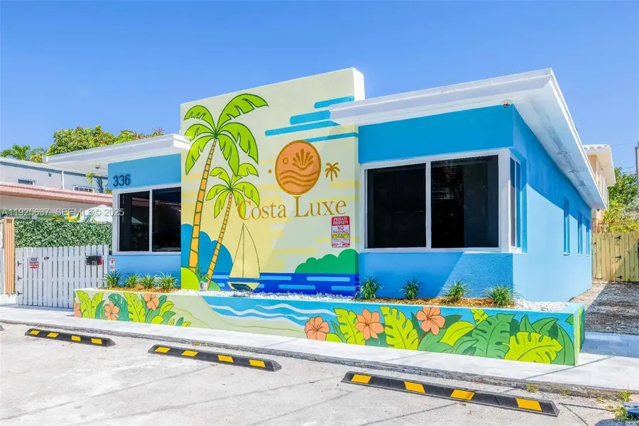 336 Palm St, Hollywood, FL 33019 - Image #2