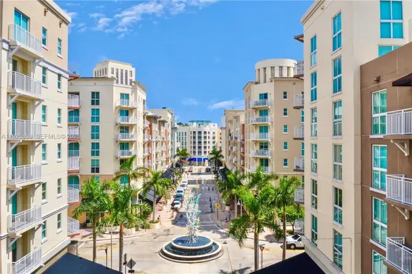 7350 SW 89th St #607S, Miami, FL 33156