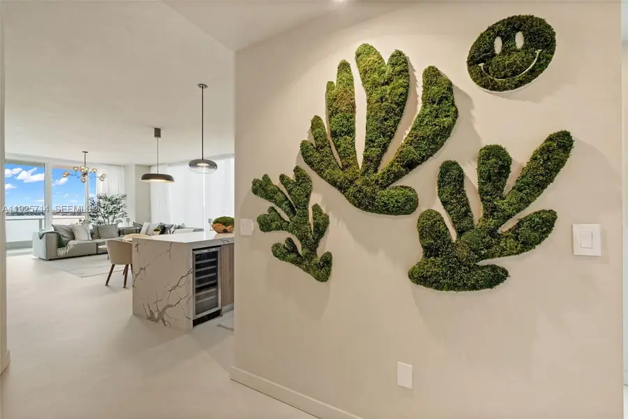 2020 N Bayshore Dr #810, Miami, FL 33137 - Image #3