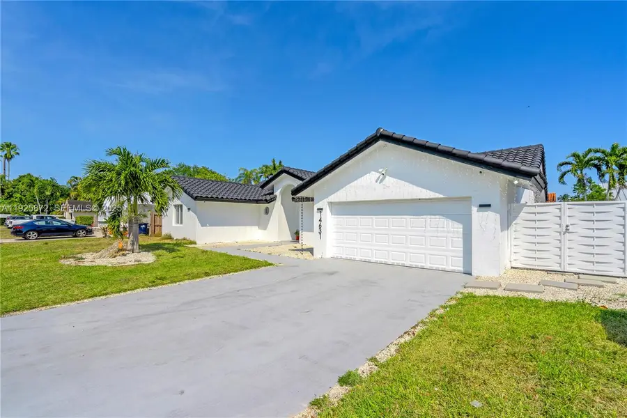 14631 SW 162nd St, Miami, FL 33177 - Image #2