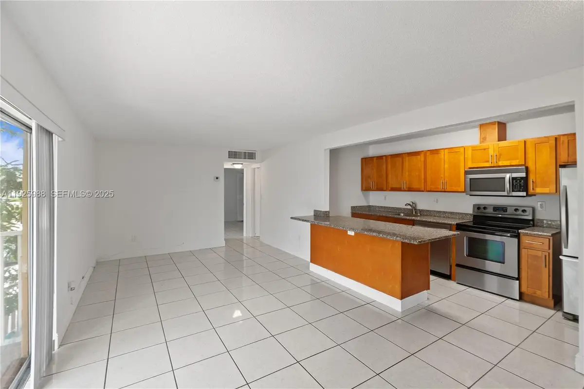 4610 NW 79th Ave #2B, Doral, FL 33166 - Image #1