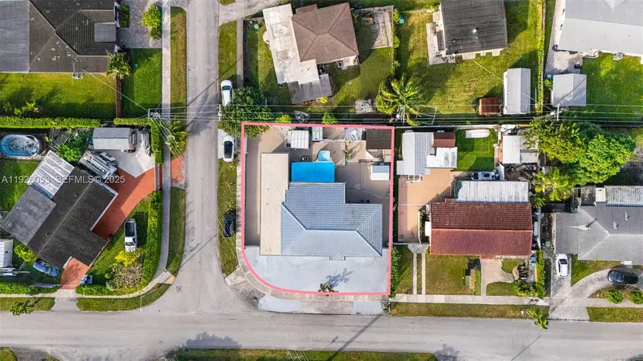 9365 SW 44th St, Miami, FL 33165 - #3