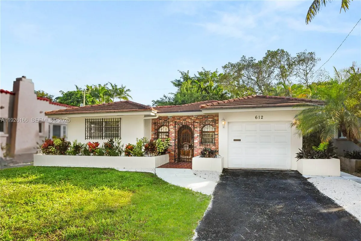 612 Minorca Ave, Coral Gables, FL 33134 - Image #1