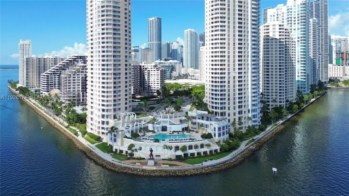 848 Brickell Key Dr #306, Miami, FL 33131 - Image #1