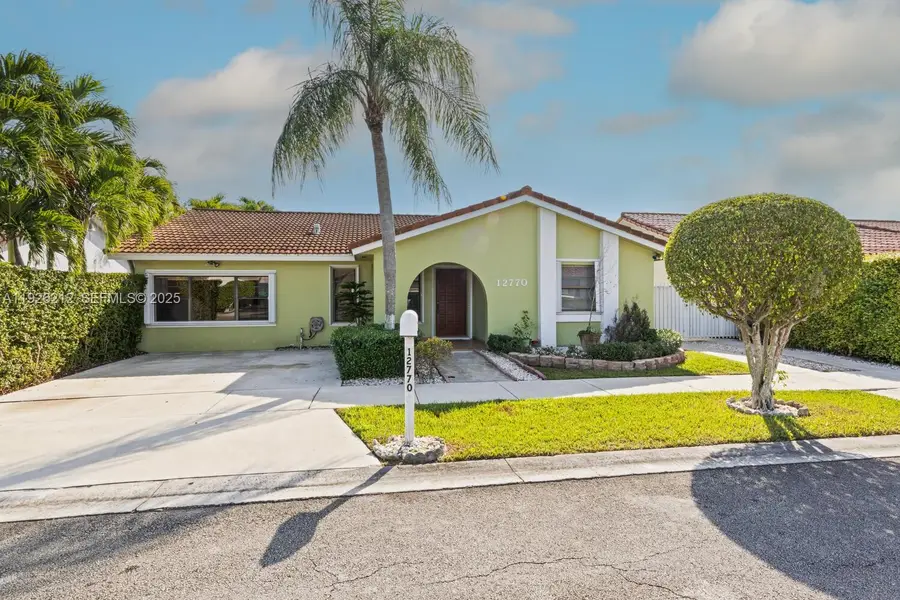12770 NW 11th St, Miami, FL 33182 - Image #2