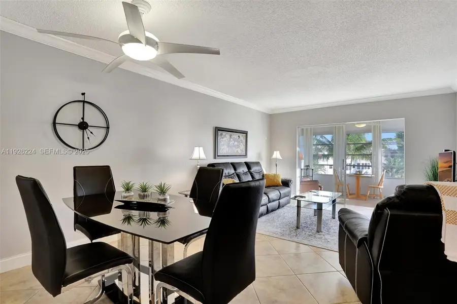 4806 NW 36th St #605, Lauderdale Lakes, FL 33319 - Image #2