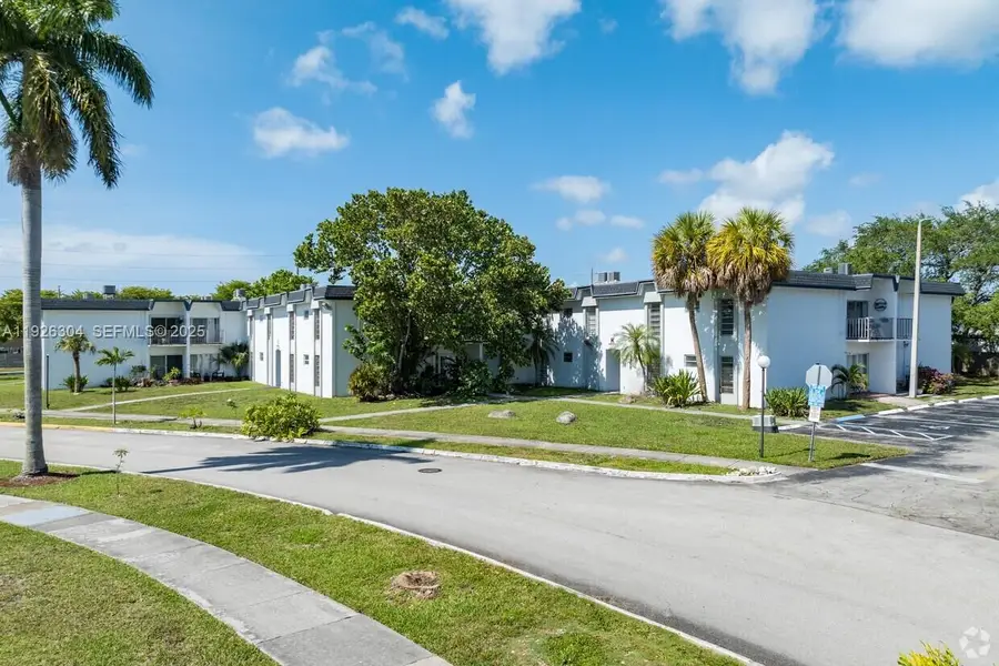 7220 SW 94th Pl #G2, Miami, FL 33173 - Image #3