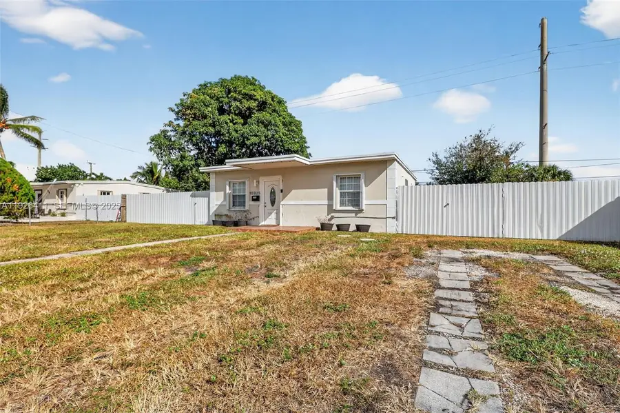 15925 NW 19th Ave, Miami Gardens, FL 33054 - Image #2