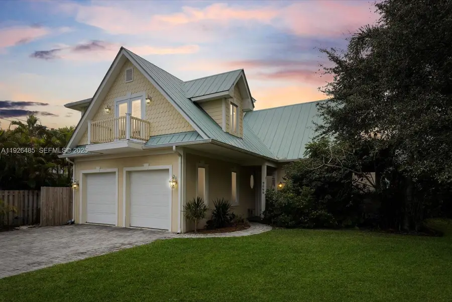 9066 SE Athena St, Hobe Sound, FL 33455 - Image #3