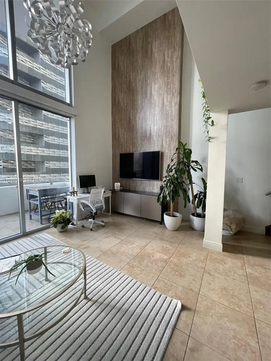 1050 Brickell Ave #410, Miami, FL 33131 - Image #2