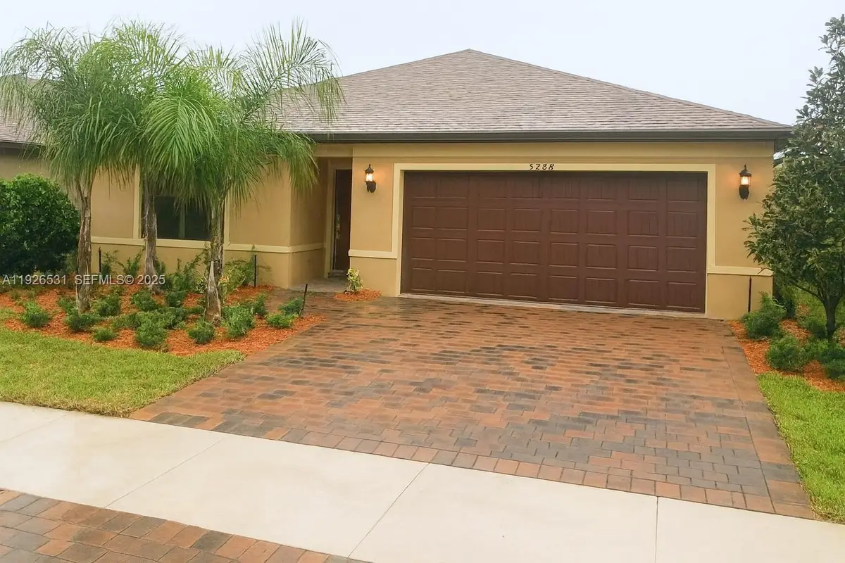 5288 Jasper Sq, Vero Beach, FL 32967 - Image #1