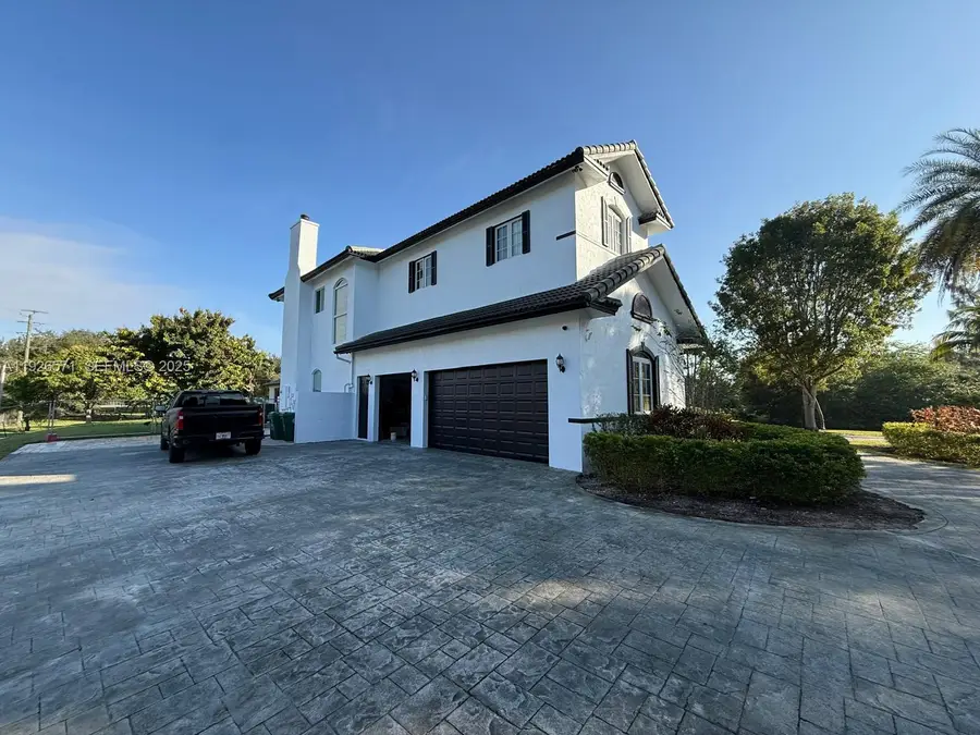 20401 SW 48th Pl, Southwest Ranches, FL 33332 - Image #3