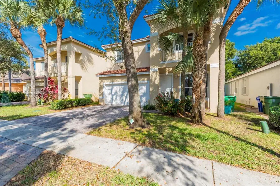 7665 NW 19th Ct, Pembroke Pines, FL 33024 - Image #3